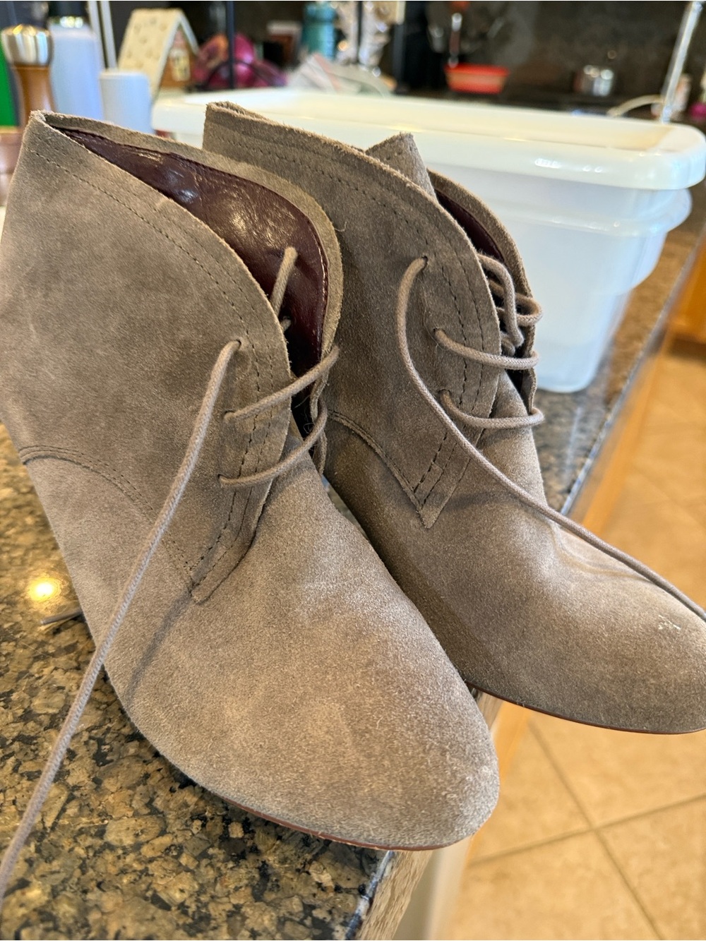 BCBGeneration Drumline Women’s 8M Taupe Suede Lace-Up Ankle Booties Block Heel